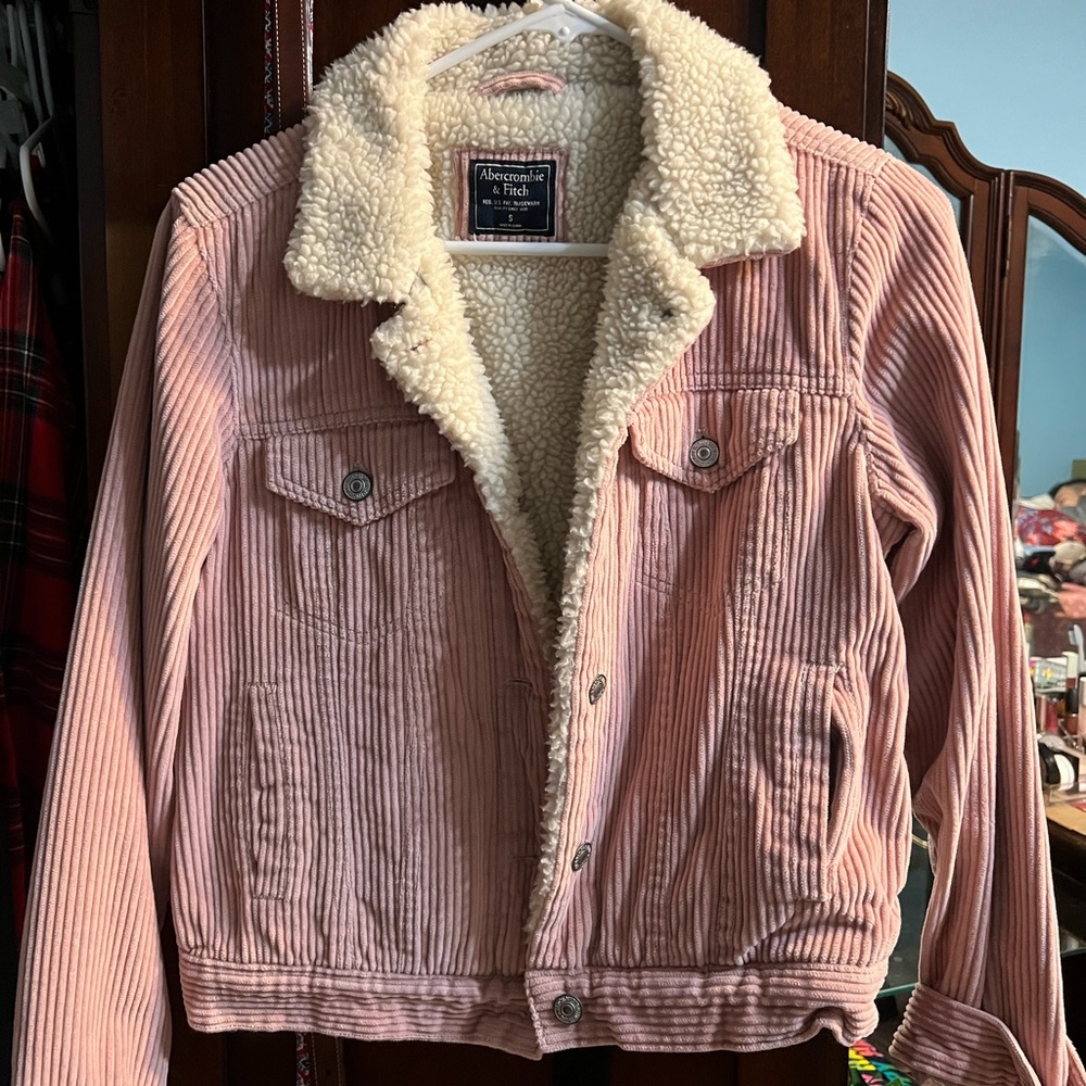 ABERCROMBIE AND FITCH Jacket
